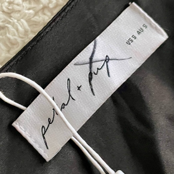 Petal & Pup Black Rowen Long Sleeve Maxi Dress Small Polyester Romantic - Picture 6 of 12